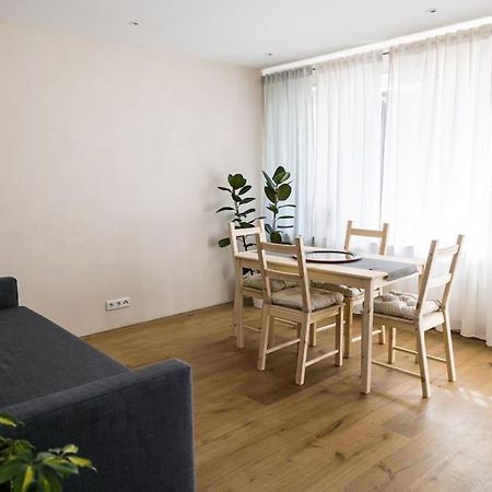 Ferienwohnung Wohlfuehloase In Perfekter Lage Stuttgart Exterior foto