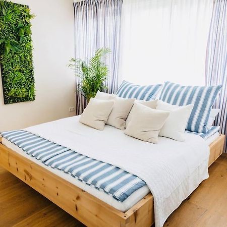 Ferienwohnung Wohlfuehloase In Perfekter Lage Stuttgart Exterior foto